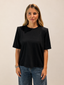 T-shirt spallacci nera